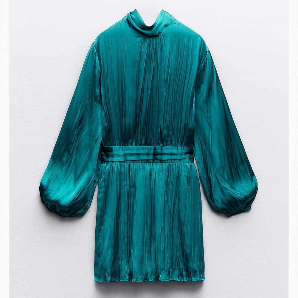 Wrinkle Satin Effect Mini Dress